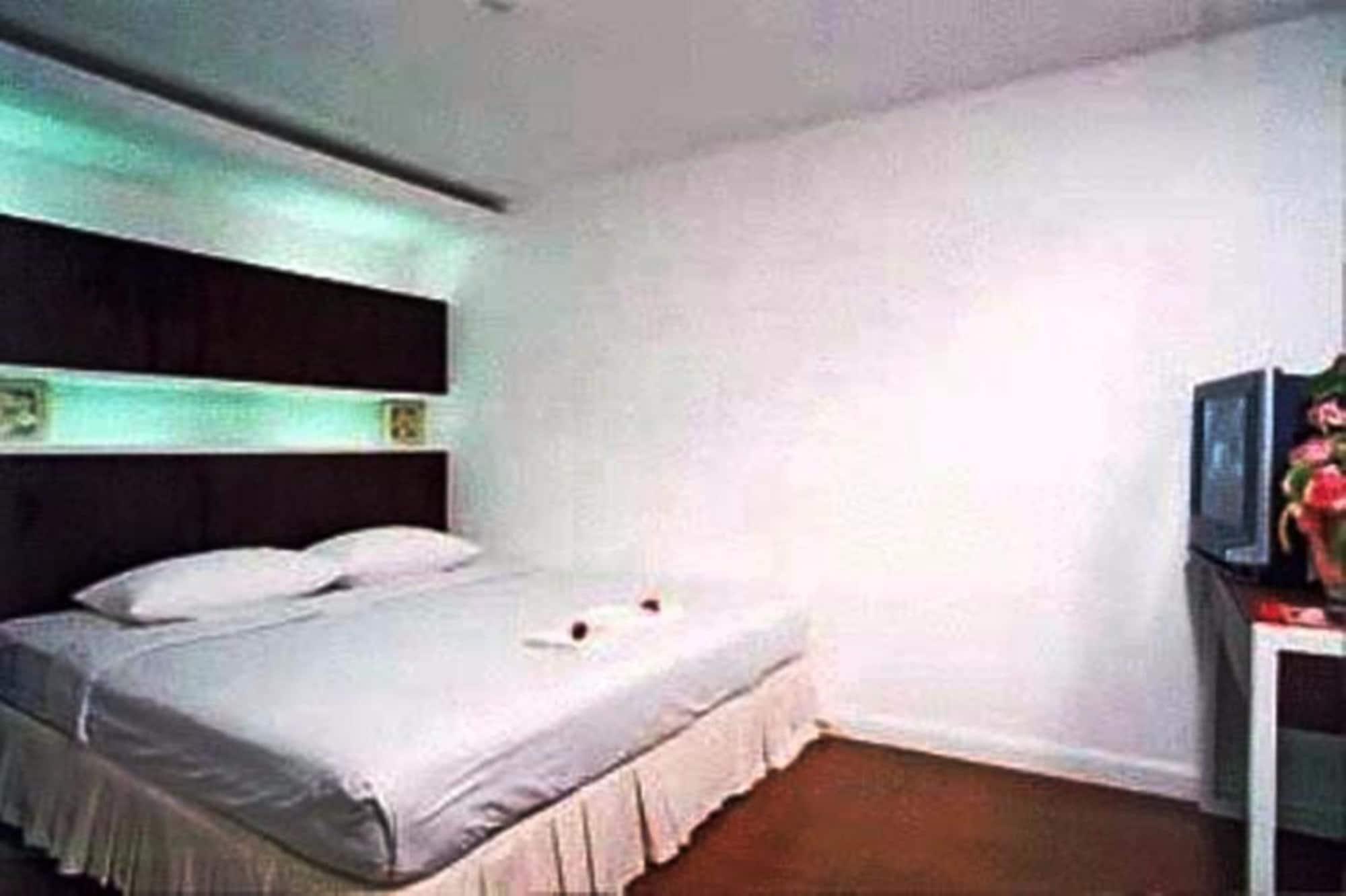 Khurana Inn Bangkok Extérieur photo