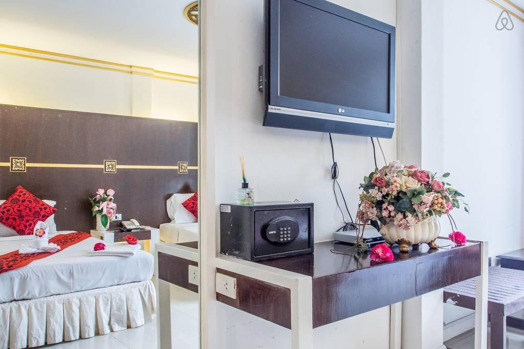 Khurana Inn Bangkok Extérieur photo